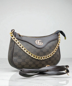 Gucci carry Black